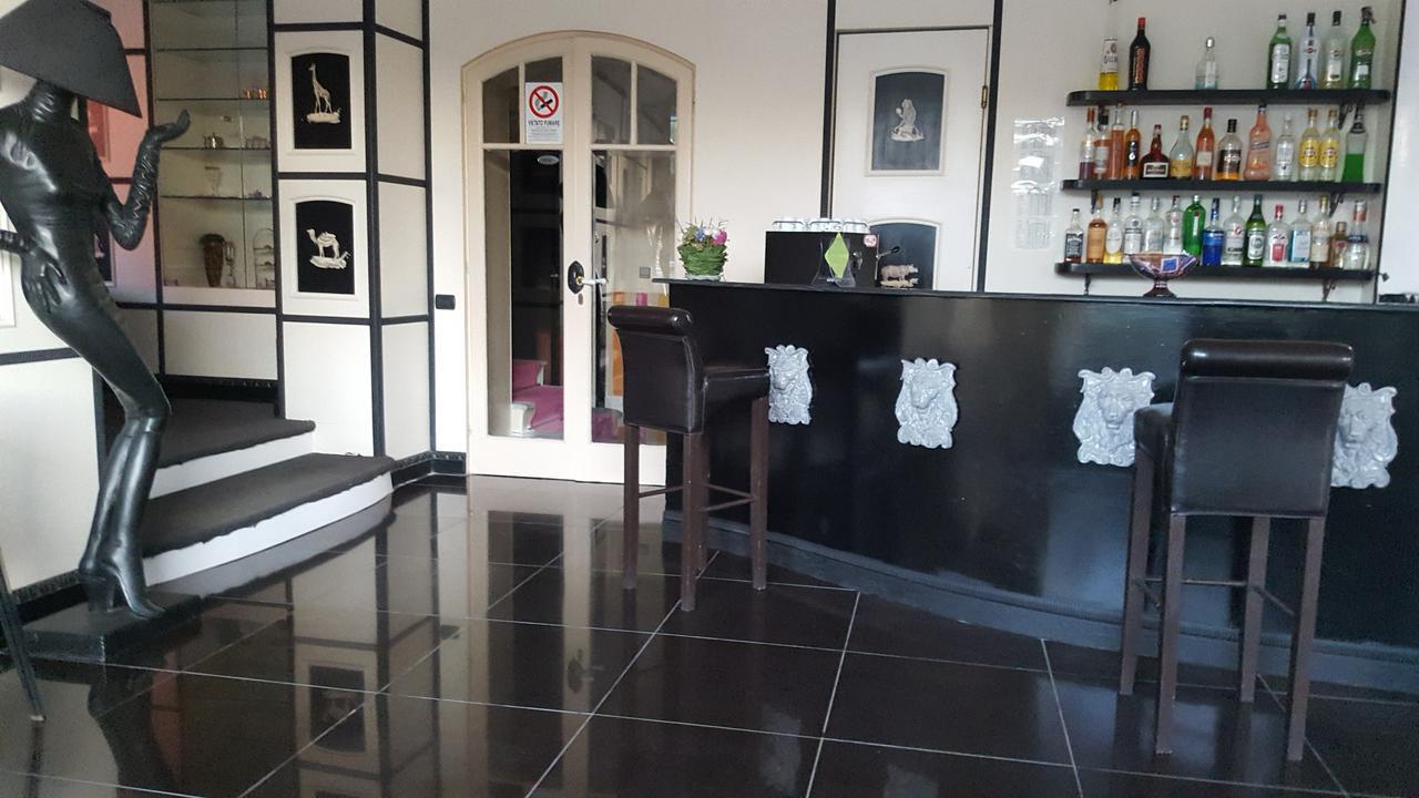 I Giardini Di Giano Bed & Breakfast Torre di Faro Dış mekan fotoğraf