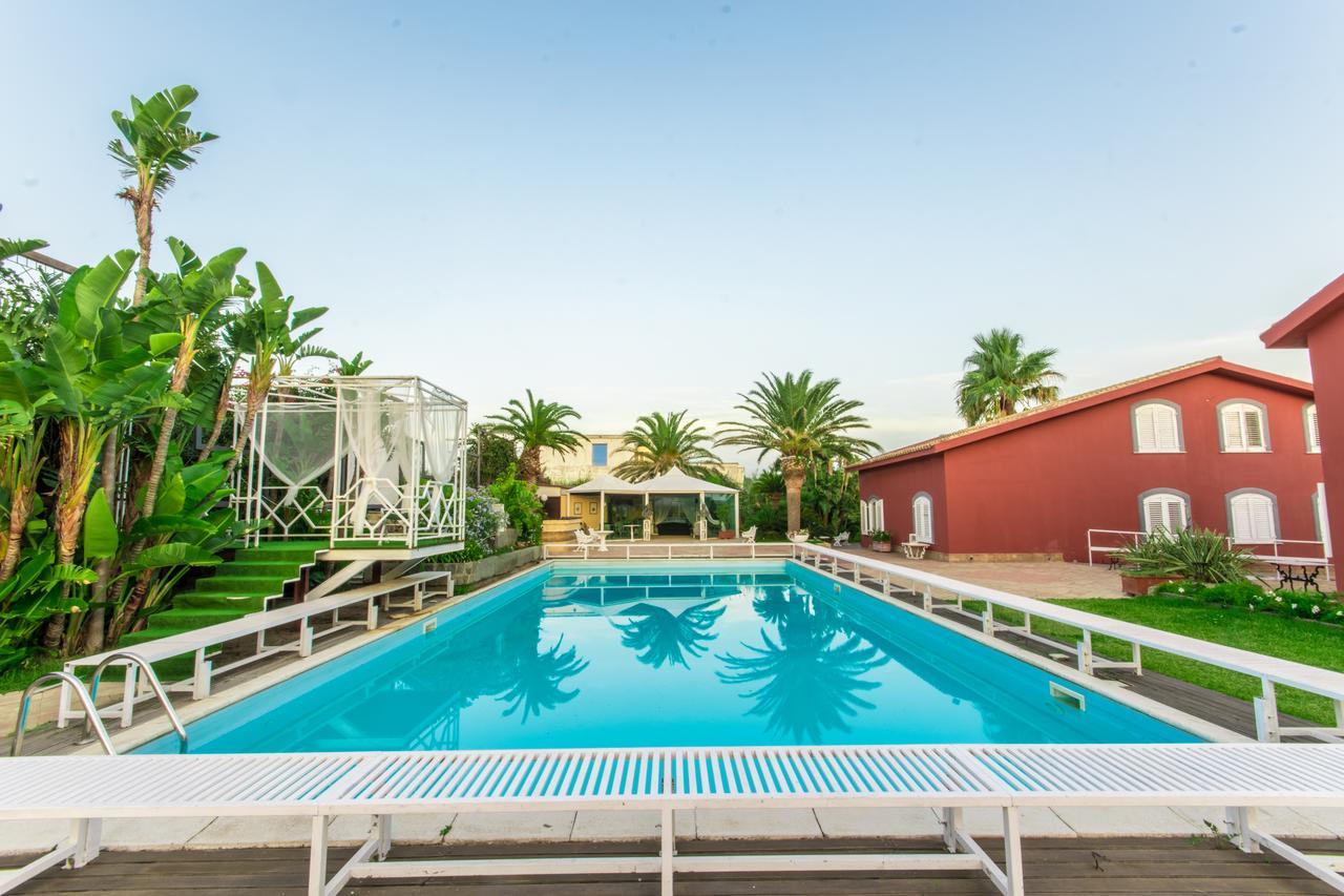 I Giardini Di Giano Bed & Breakfast Torre di Faro Dış mekan fotoğraf