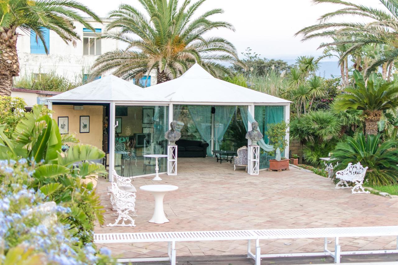 I Giardini Di Giano Bed & Breakfast Torre di Faro Dış mekan fotoğraf